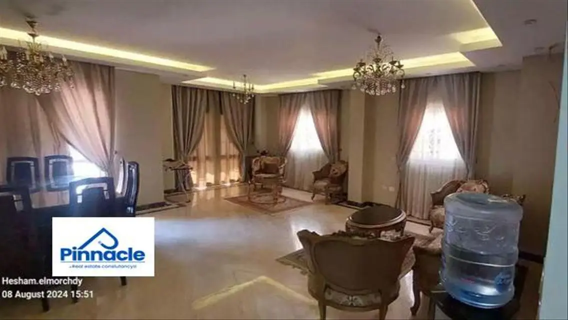 شقة فاخرة للايجار في -7