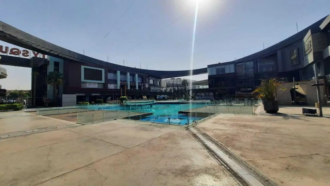 Exclusive Apartment with 125 sqm and Covered Parking for Rent