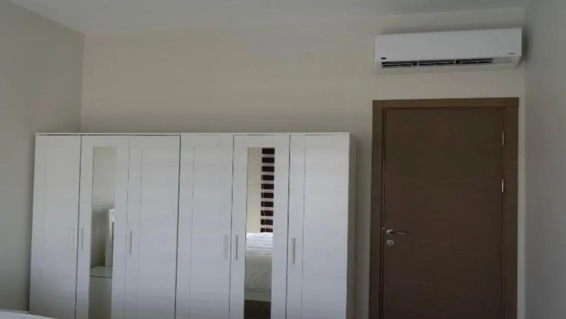 Luxury Apartment with Private Garden and Pool