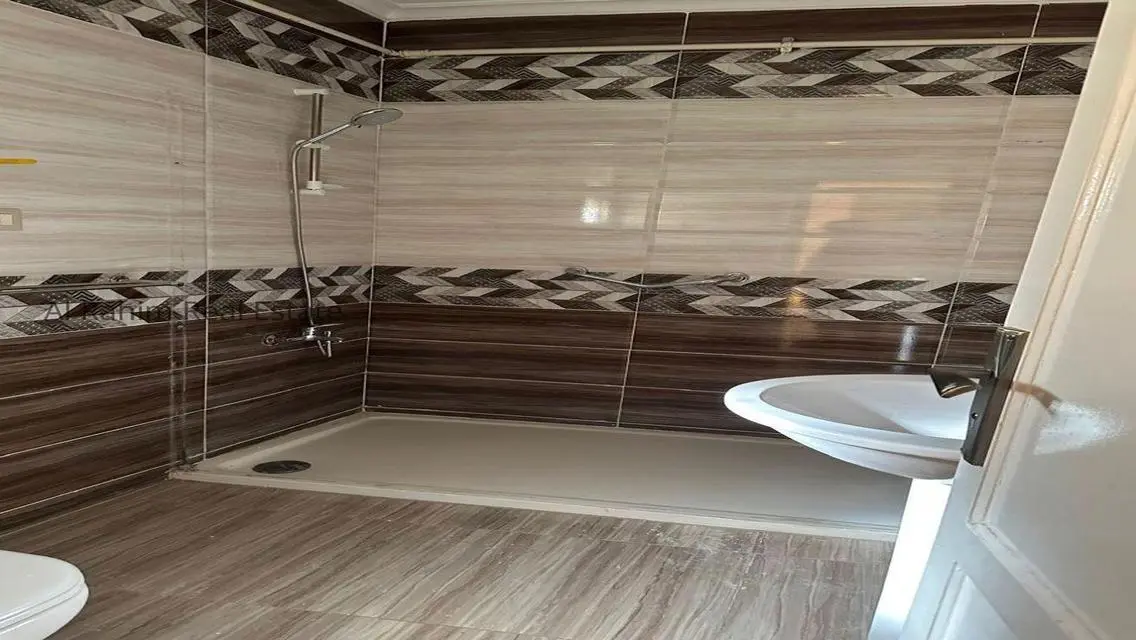شقة فاخرة بمساحة 550 متر² للبيع
