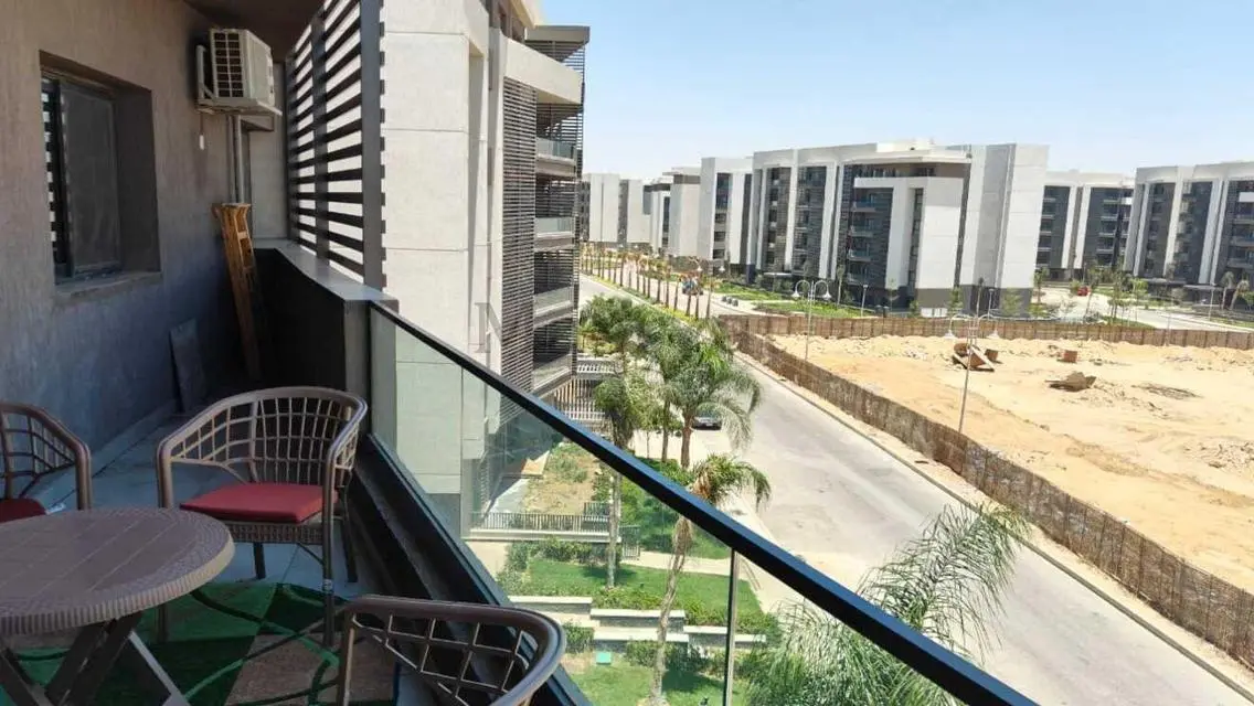 شقة مميزة للإيجار في قلب المدينة