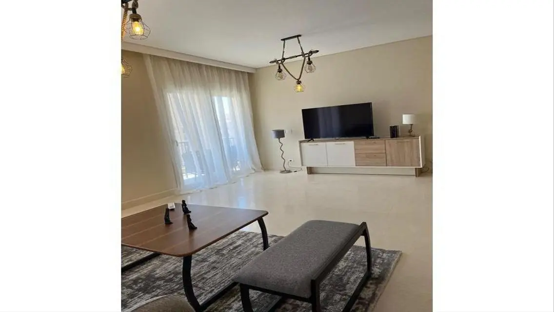 Stunning Apartment for Rent at 90 - 3 Bedrooms and 3 Bathrooms