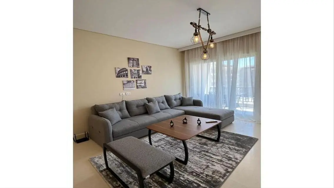 Stunning Apartment for Rent at 90 - 3 Bedrooms and 3 Bathrooms