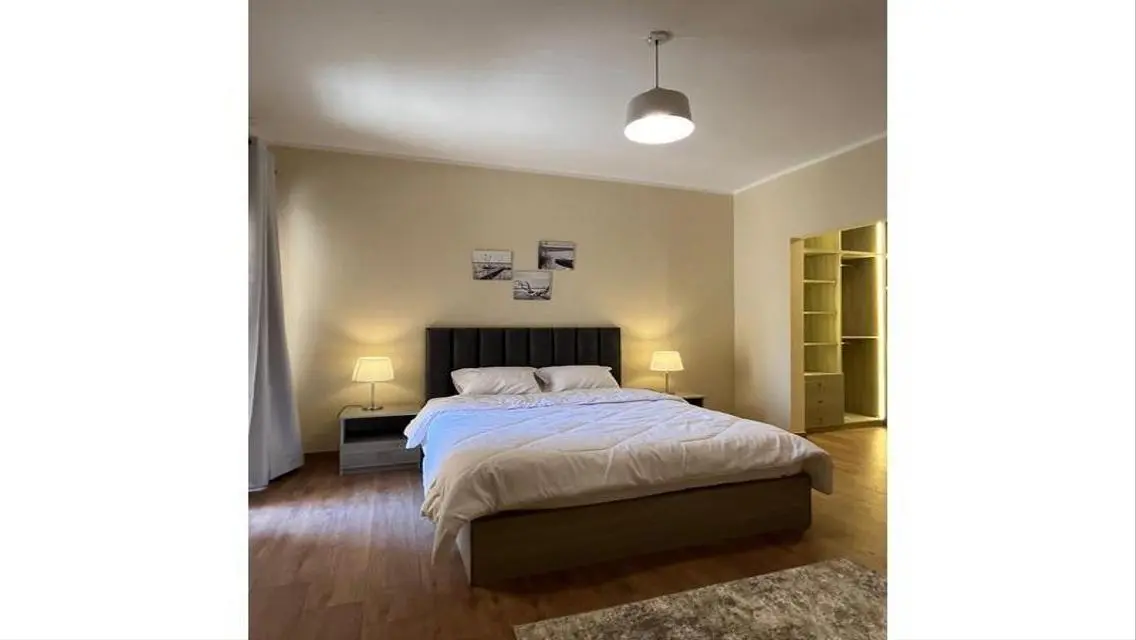 Stunning Apartment for Rent at 90 - 3 Bedrooms and 3 Bathrooms