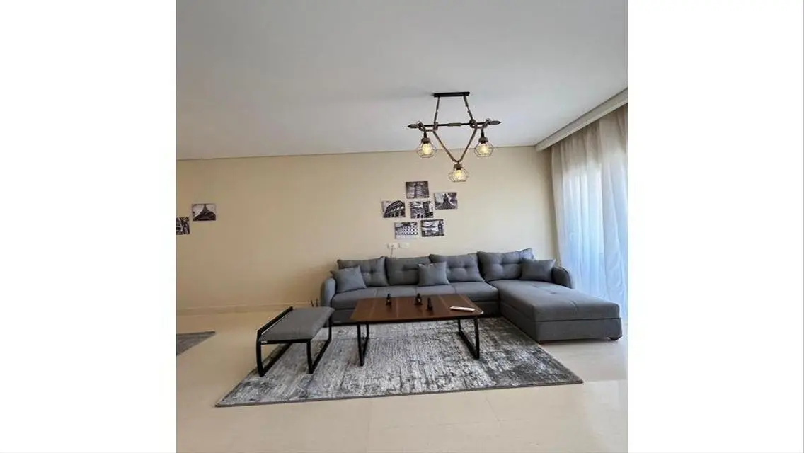 Stunning Apartment for Rent at 90 - 3 Bedrooms and 3 Bathrooms