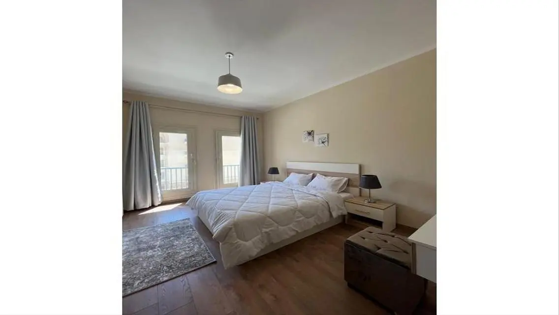 Stunning Apartment for Rent at 90 - 3 Bedrooms and 3 Bathrooms