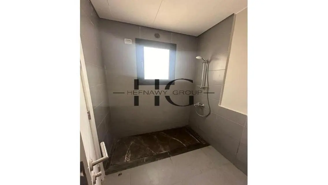 Luxury Apartment with Spacious Layout for Sale
