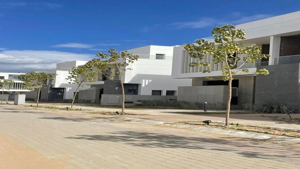 Luxury Apartment for Sale with Spacious Design