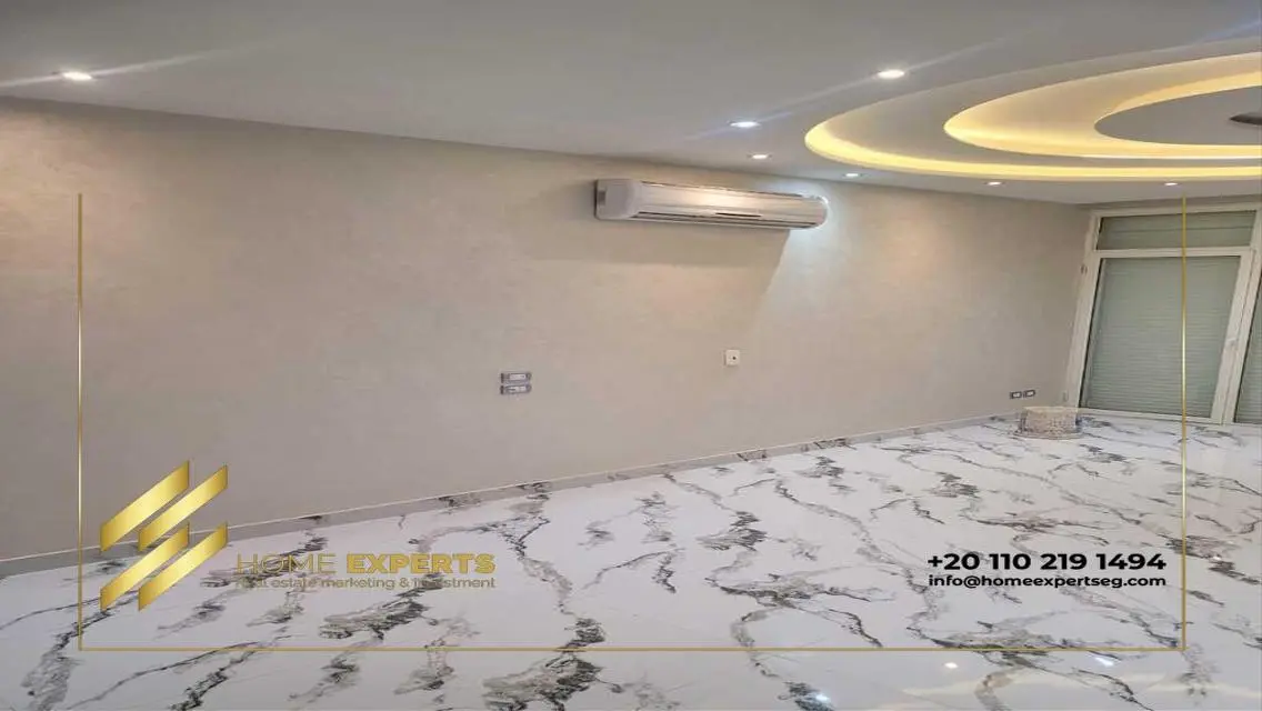 Luxury Apartment with Maid's Room and Private Garden