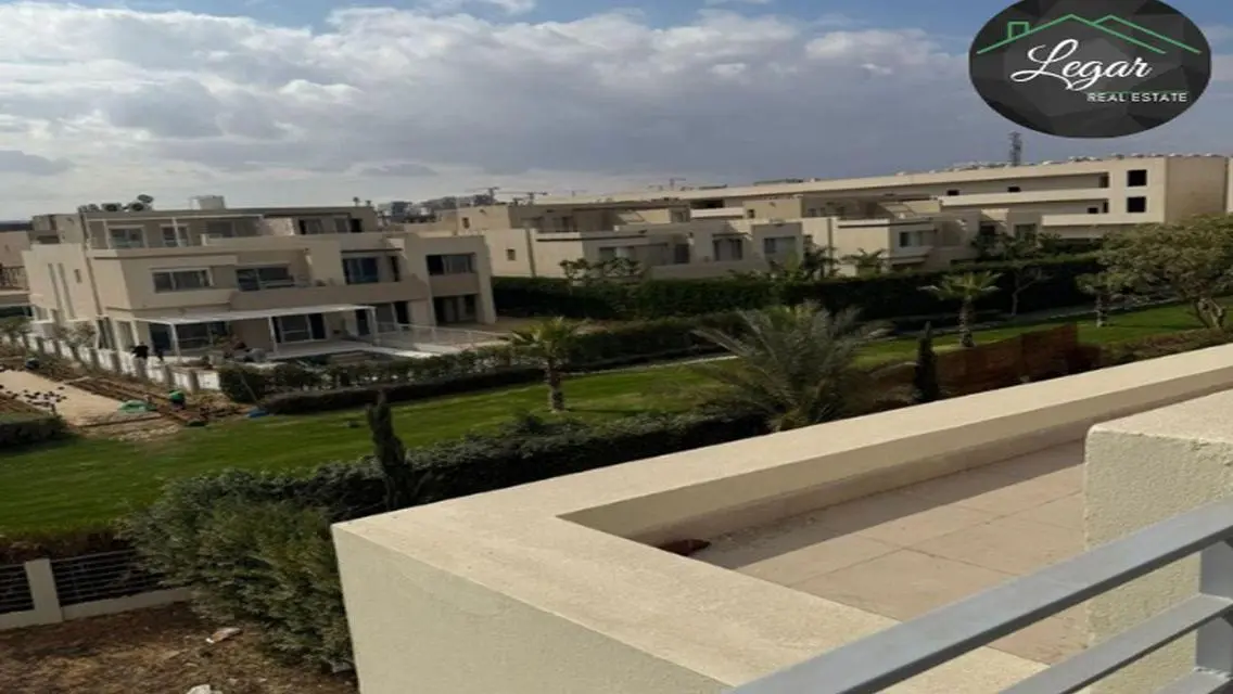 شقة فاخرة في كمبوند بالم فالي - 100,000 جنيه
