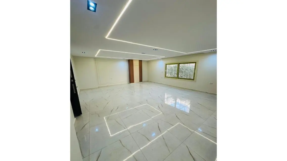 Luxury Apartment with 3 Bedrooms and Spacious Layout in the Heart of the City