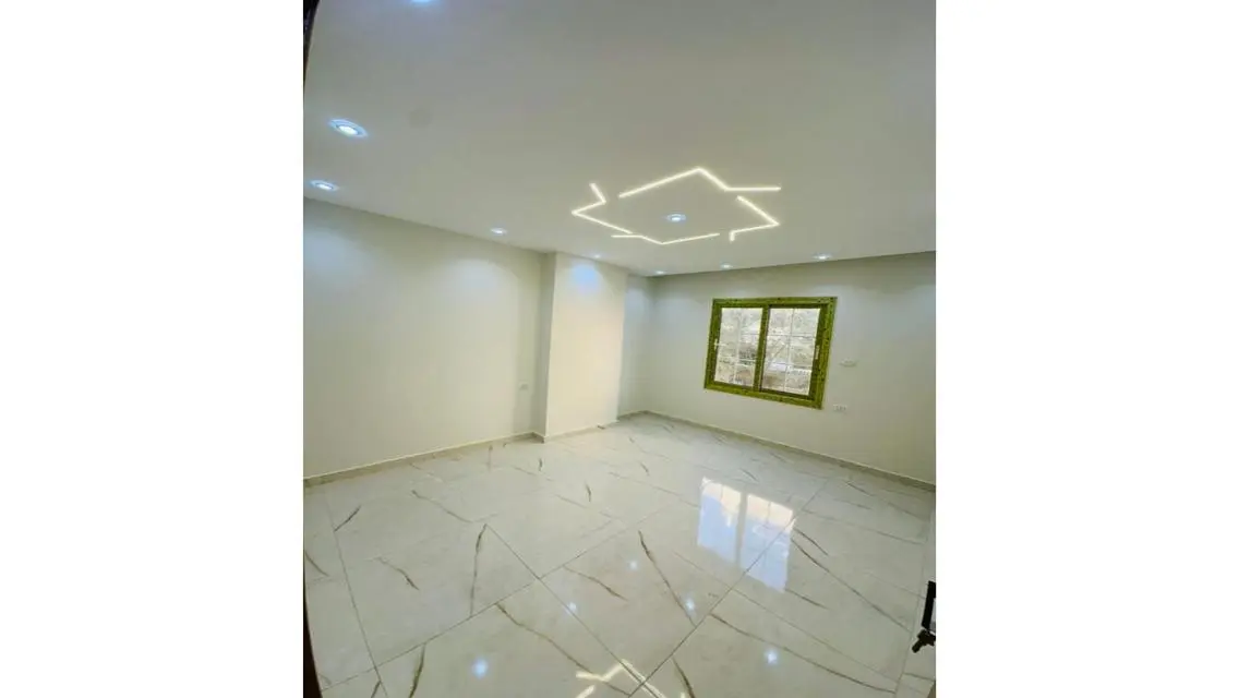 Luxury Apartment with 3 Bedrooms and Spacious Layout in the Heart of the City