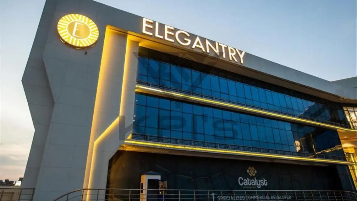 Luxury Apartment with 28000 Sq. M Space