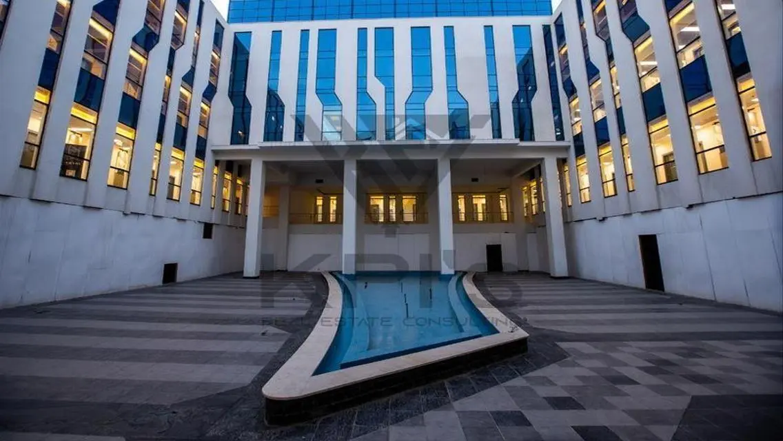 Luxury Apartment with 28000 Sq. M Space