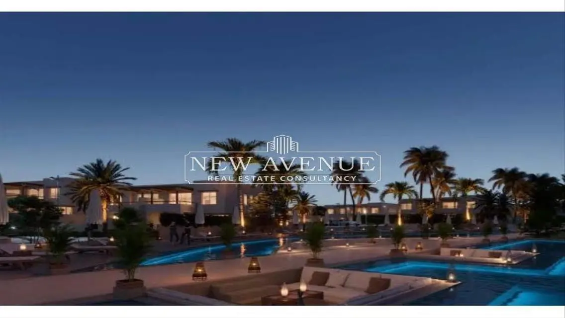 Luxury Apartment in Mastic with Spacious Design