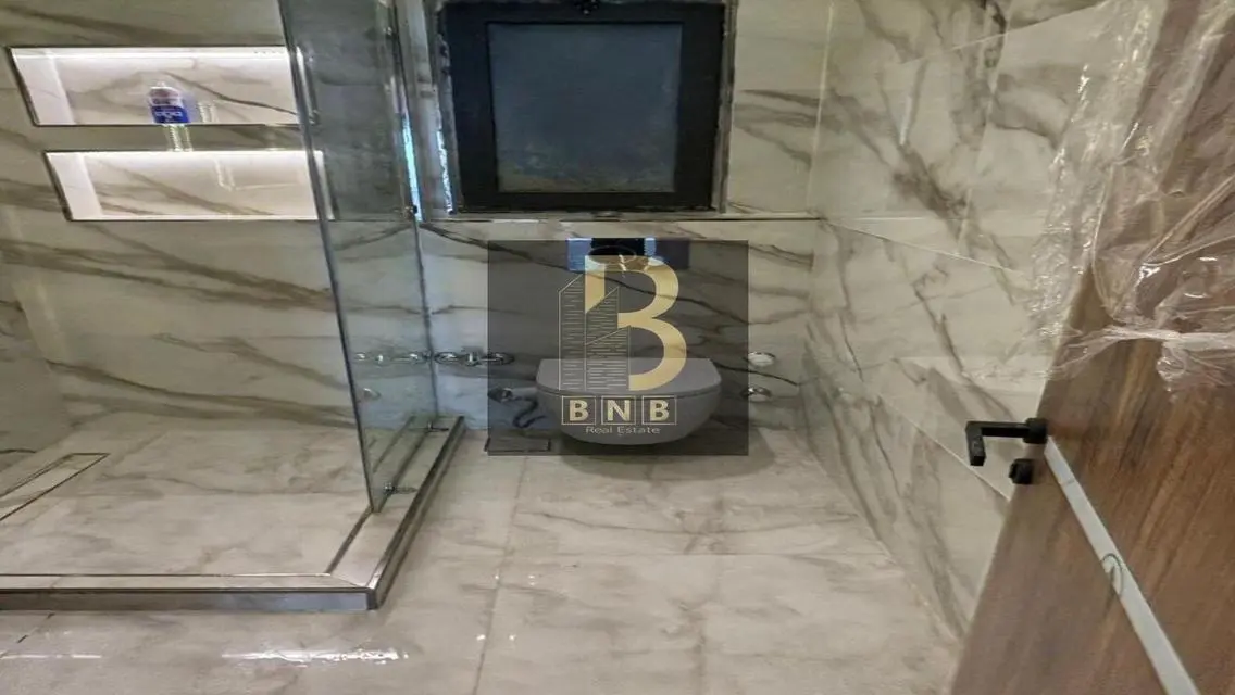 Luxury Apartment with Modern Design in Prime Location