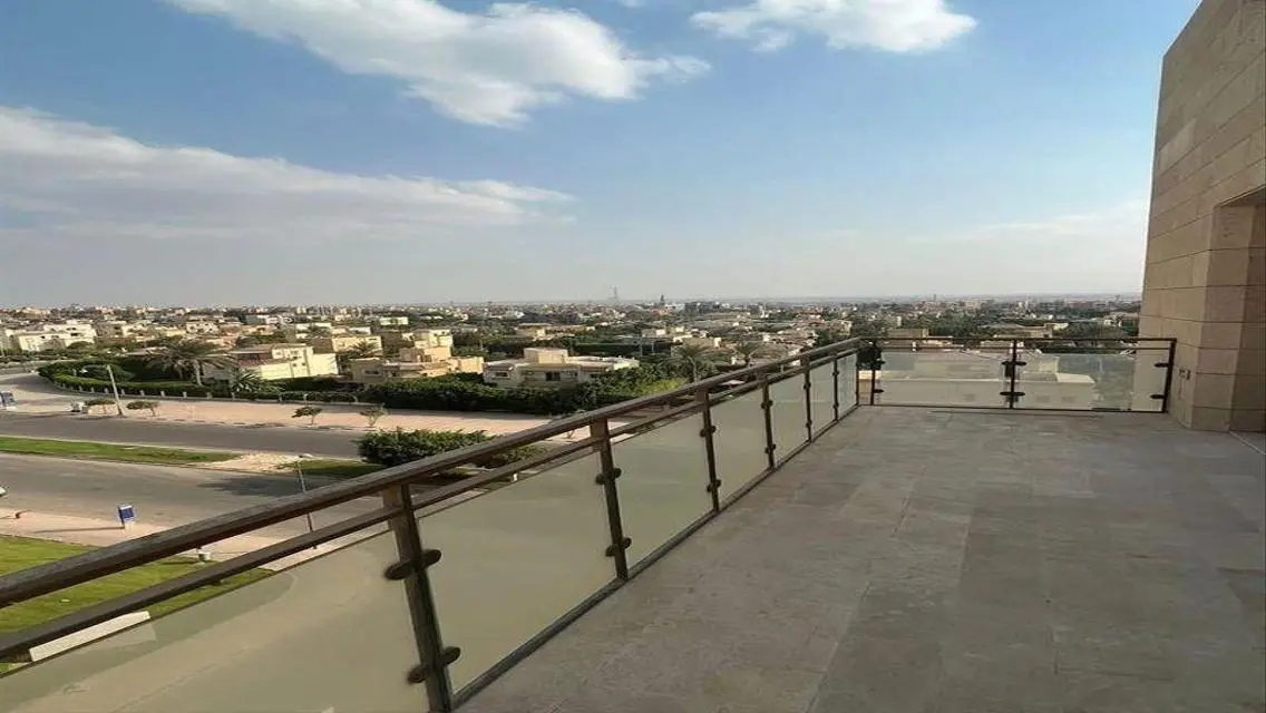Luxury Apartment for Sale with Spacious Living