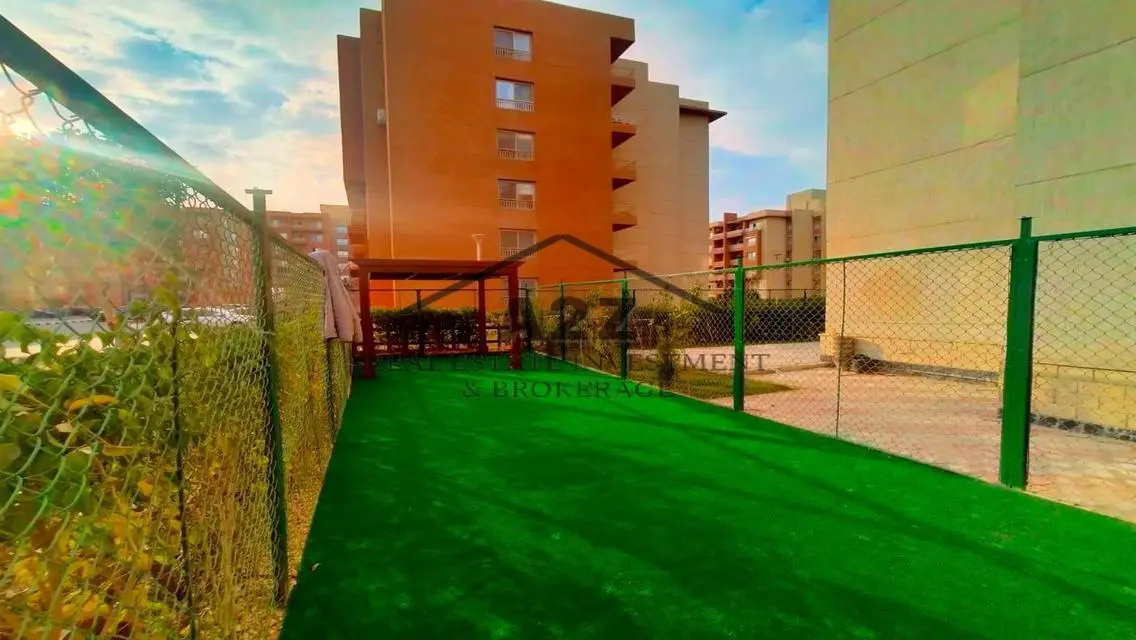 Luxury Apartment with Private Garden