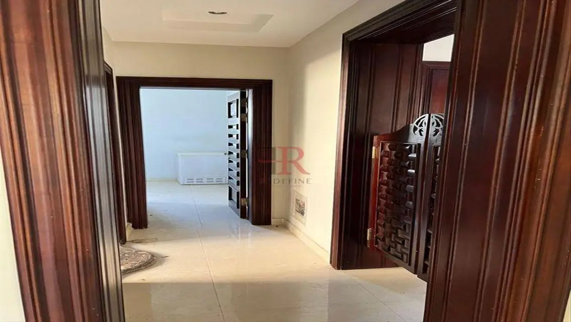 Stunning Apartment for Sale at Codered R206
