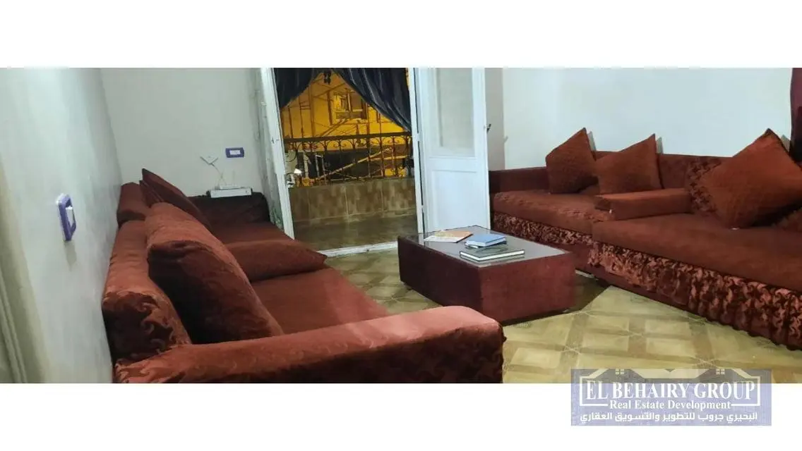 شقة فاخرة للبيع في موقع متميز
