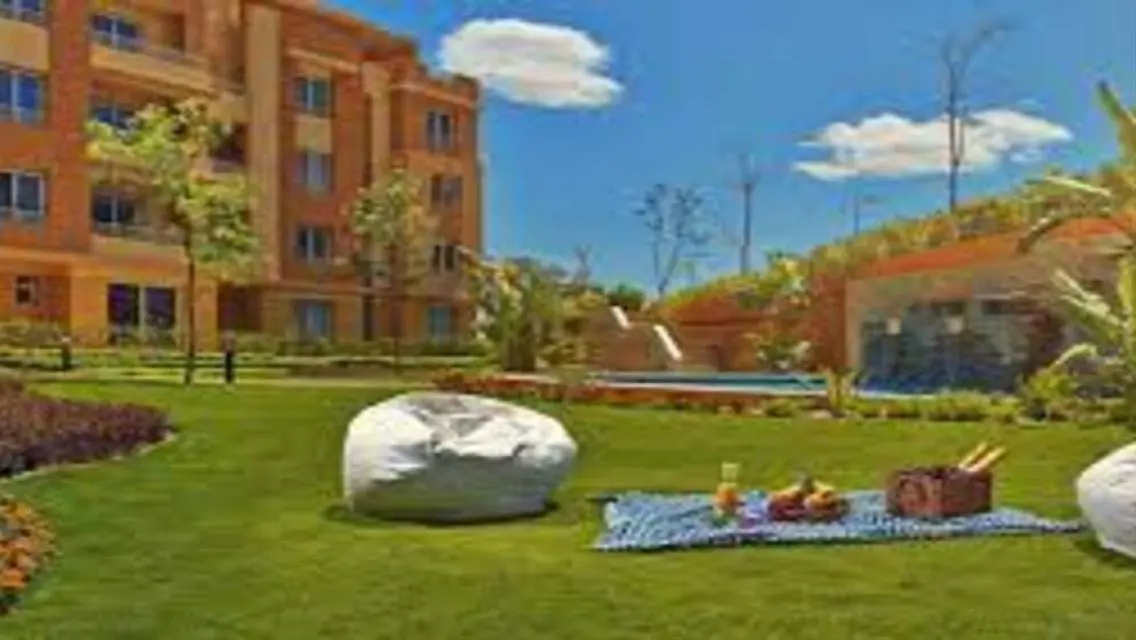 شقة فاخرة للإيجار بتصميم عصري ومرافق متكاملة