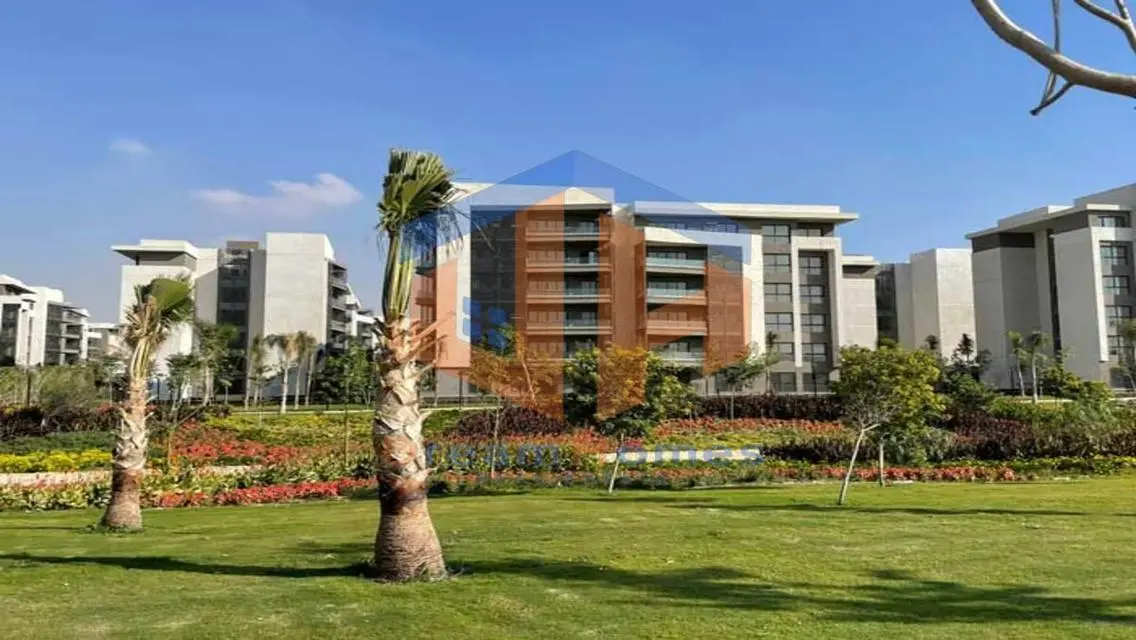 Villas & Commercial Shops for Sale in Prime Location