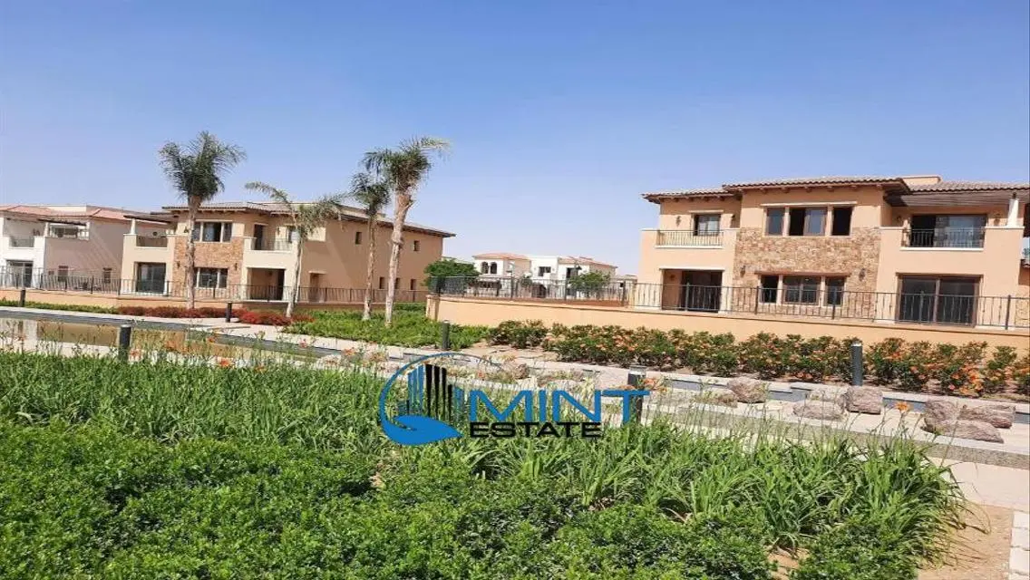 Luxury Apartment with Stunning View in Intrada