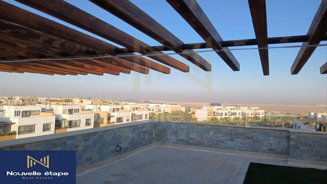 شقة رائعة بمواصفات فاخرة