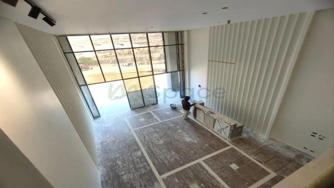Luxurious Apartment in Axis 51