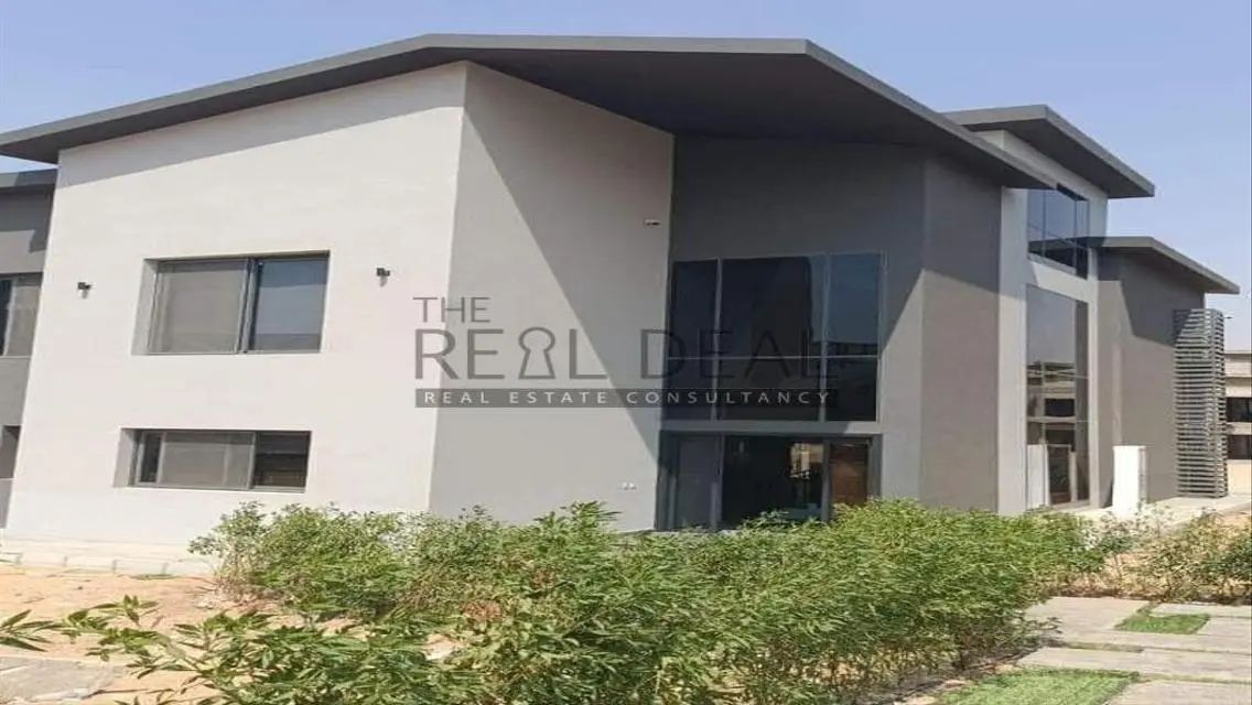 Creek Town - Luxurious Home in New Cairo