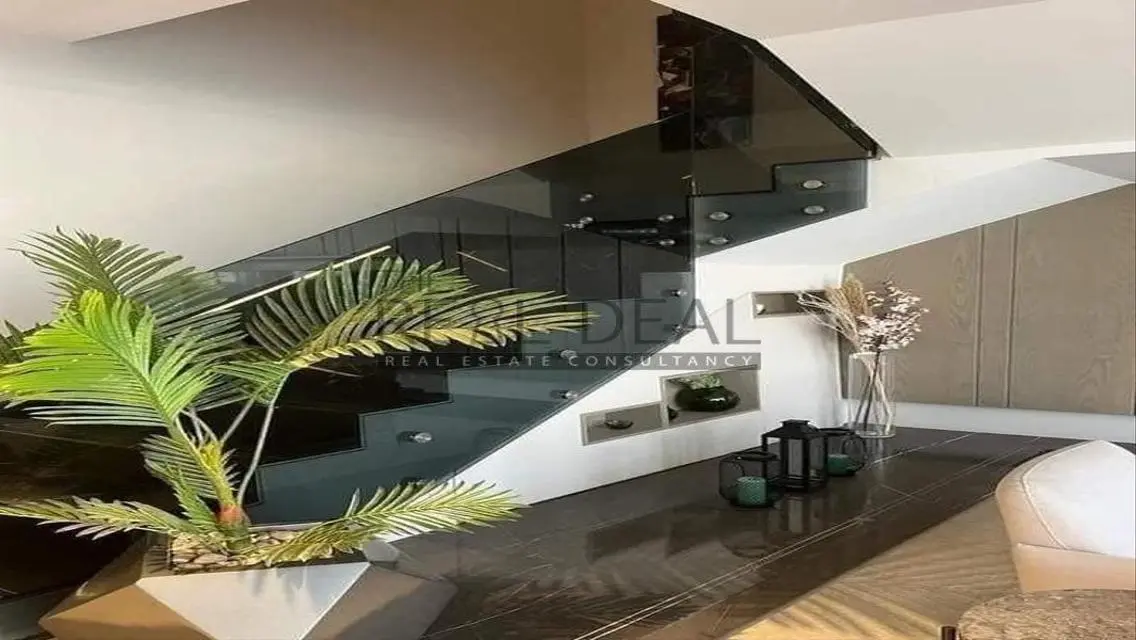 Creek Town - Luxurious Home in New Cairo