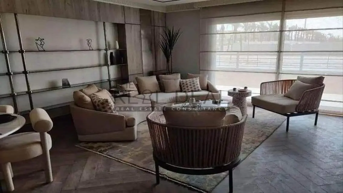 Creek Town - Luxurious Home in New Cairo