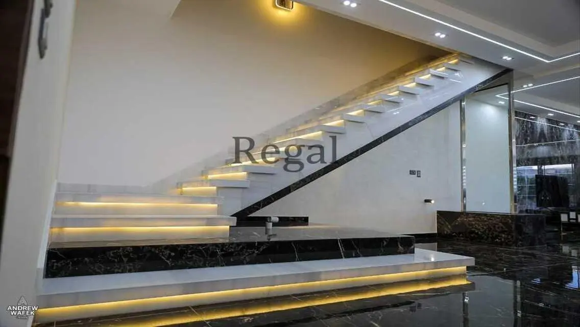 Luxury Villa for Rent in Mountain View Shell Out Park