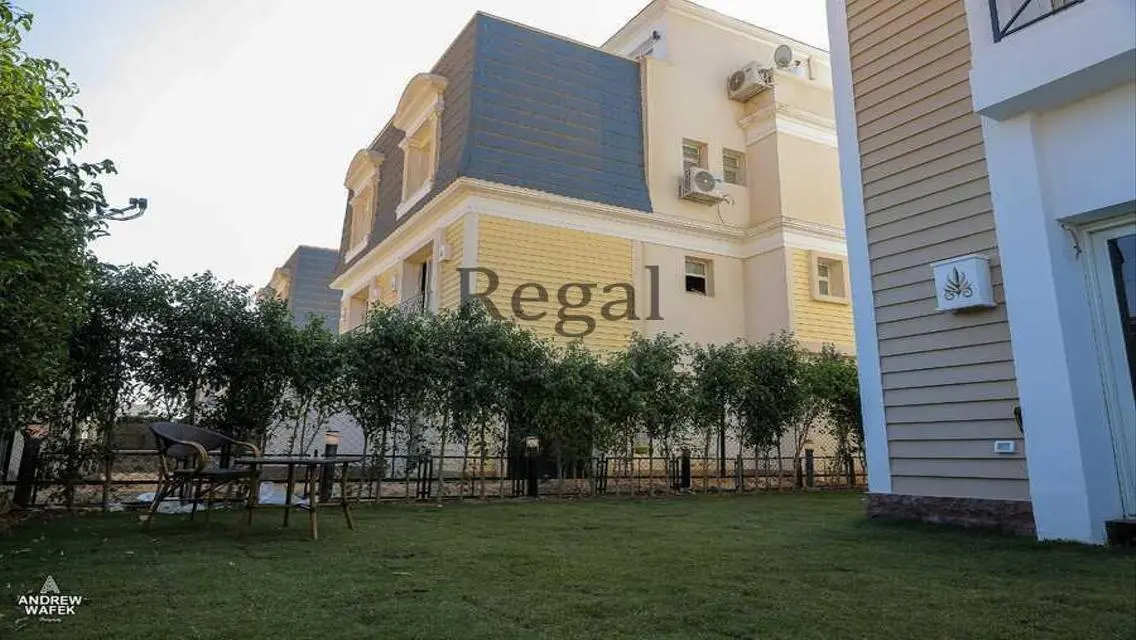 Luxury Villa for Rent in Mountain View Shell Out Park