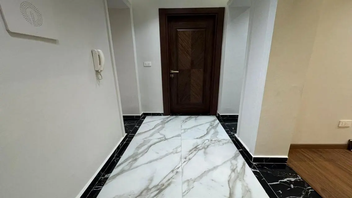 Luxurious Apartment with Lake View for Sale