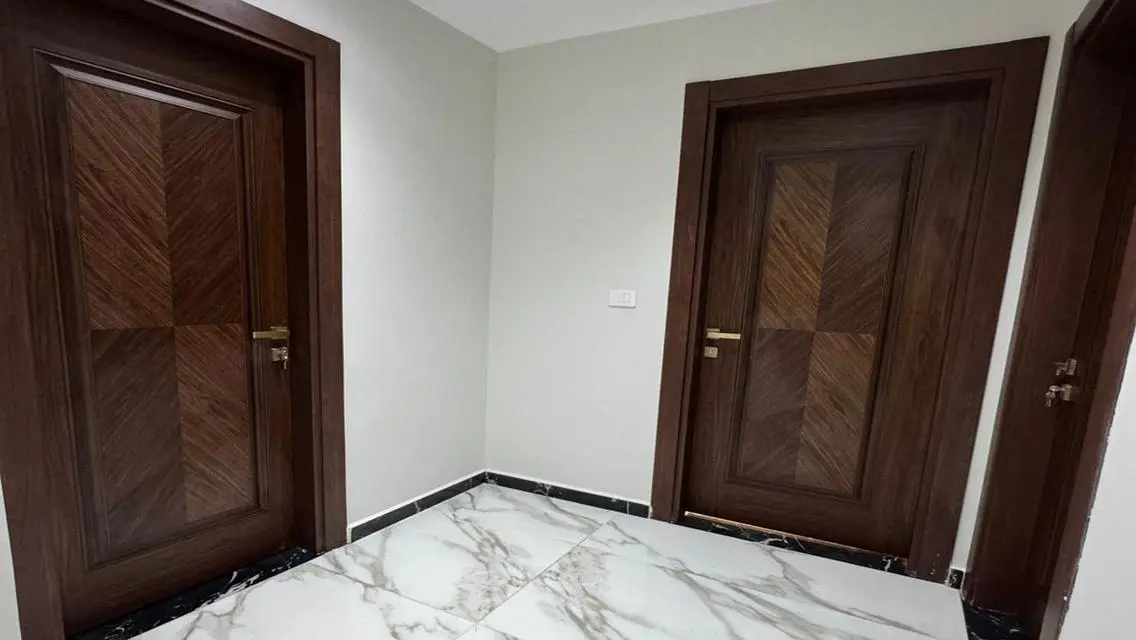 Luxurious Apartment with Lake View for Sale