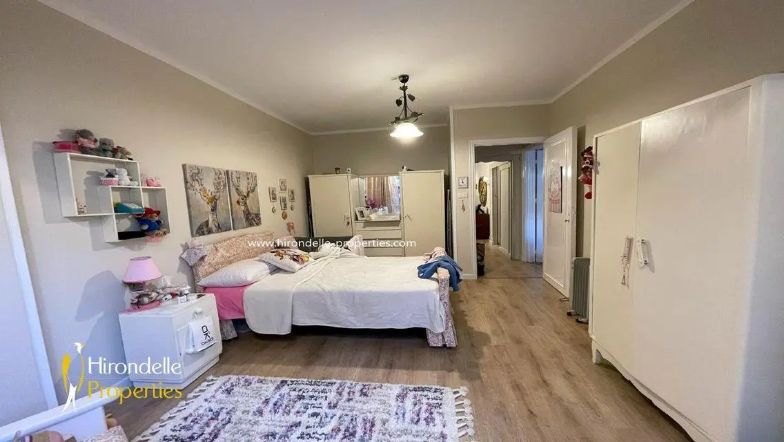 Stunning 1180 Sq M Apartment with Balcony in the Heart of the City