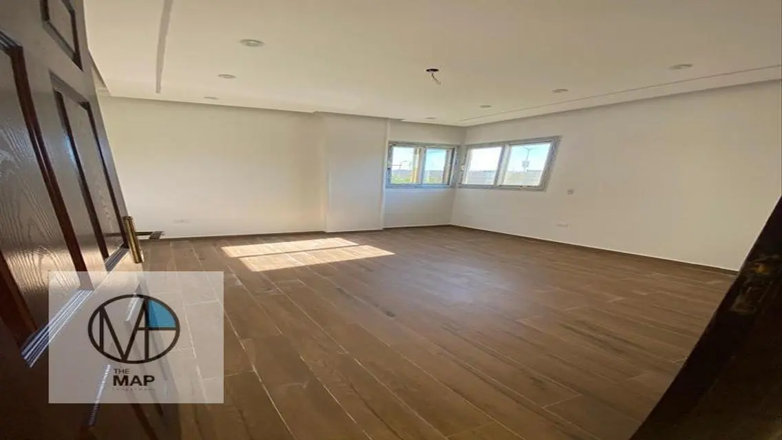 Luxury Apartment 200 sqm in Prime Location