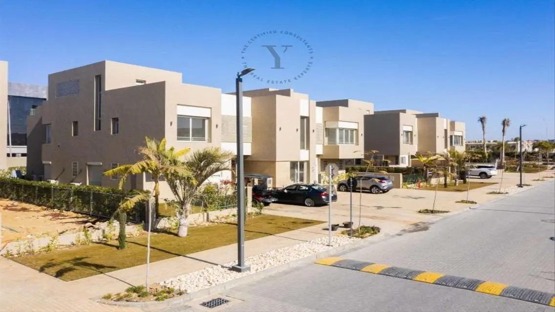 Luxury Villa for Sale with Private Pool and Garden