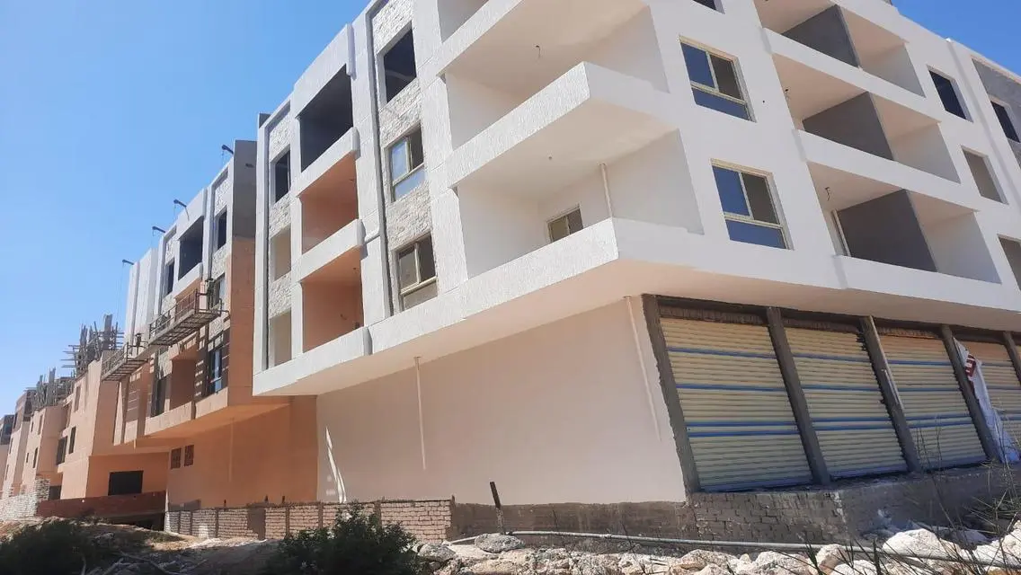 Coast Heights - Luxury Apartments with Lake View