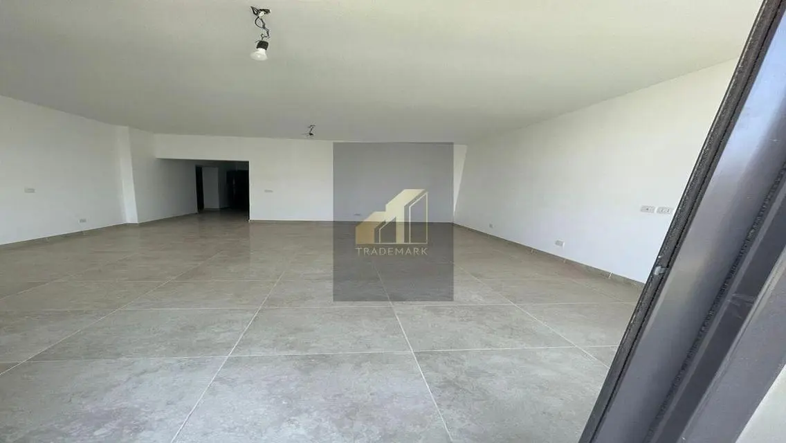 Luxury Apartment with Stunning View for Sale