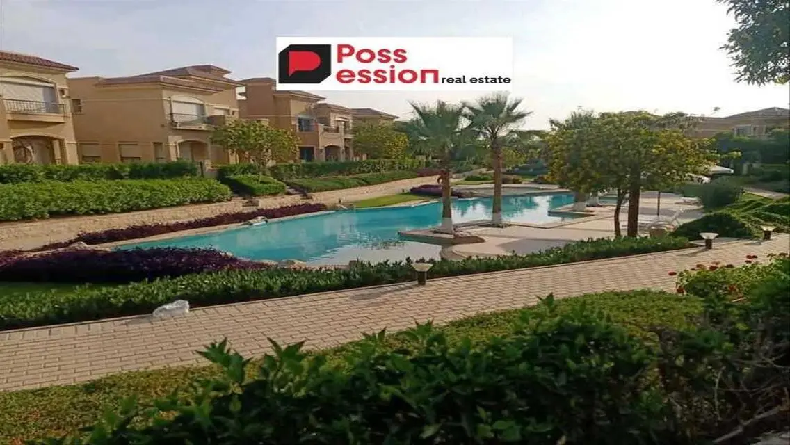 Luxury Apartment with Modern Amenities in Prime Location