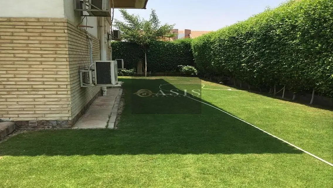 فيلا فاخرة بمساحة 850 متر مربع