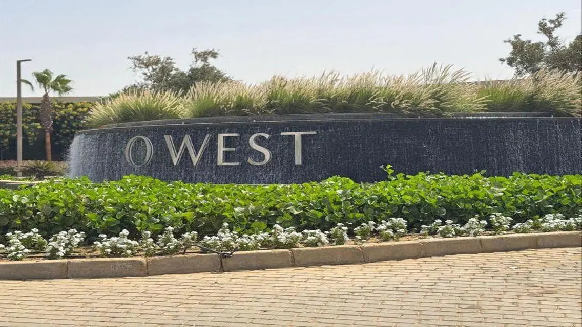 Luxury Apartment with Spacious Interiors and Excellent Amenities