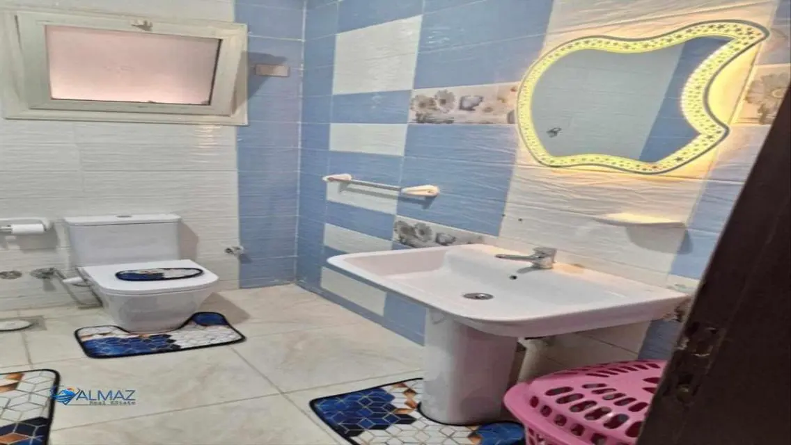 شقة فاخرة للإيجار في قلب المدينة