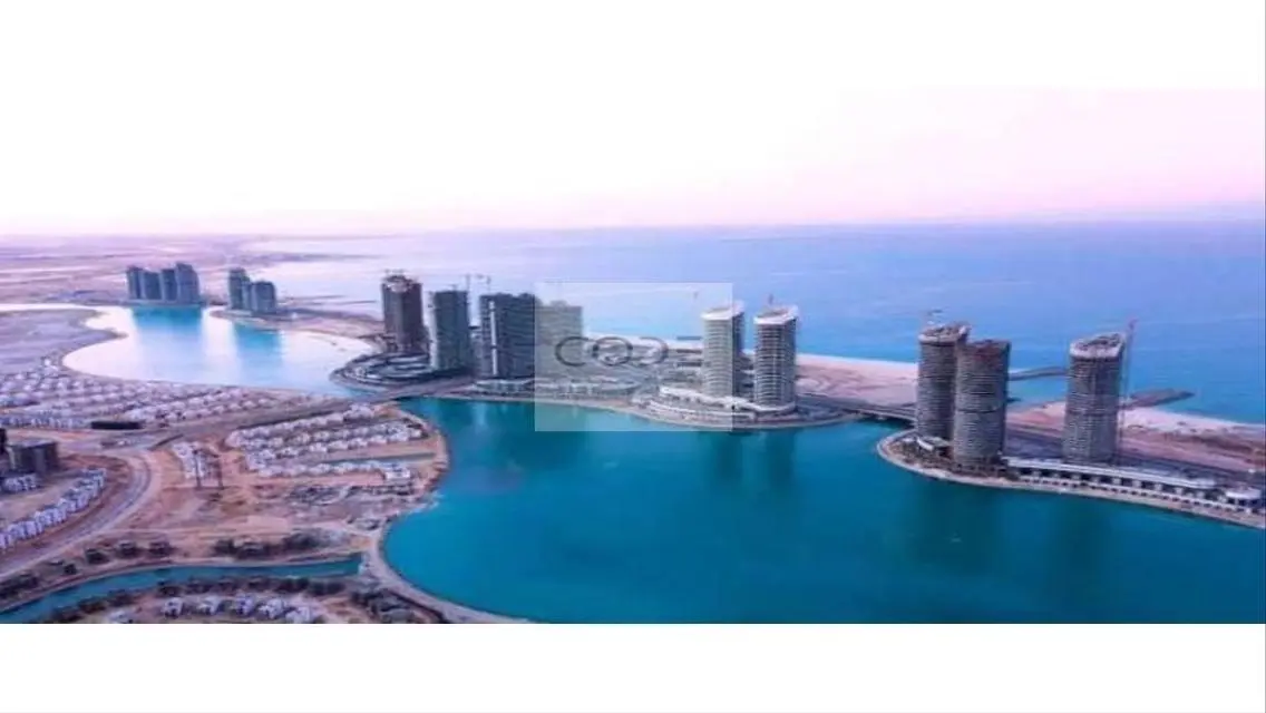 شقة فاخرة للبيع في North Edge - 114