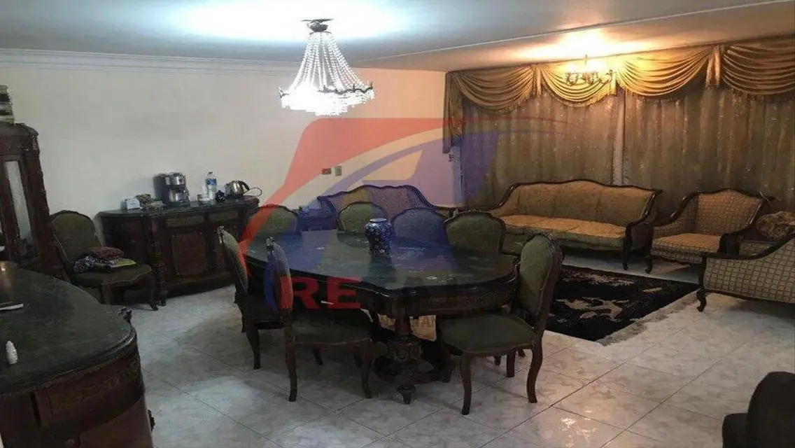 Modern 200 sqm Apartment in the Heart of the City