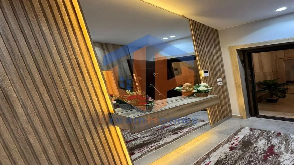 Luxurious Apartment with Spacious Living for Sale
