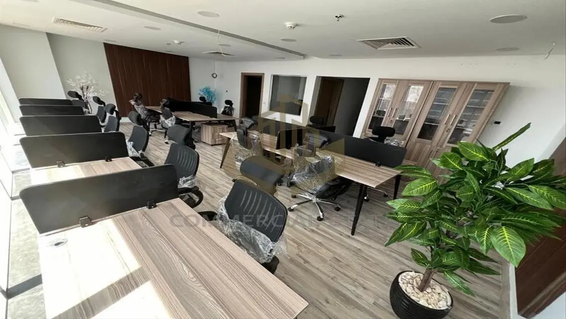 Investment Opportunity in Commercial Building in State 8