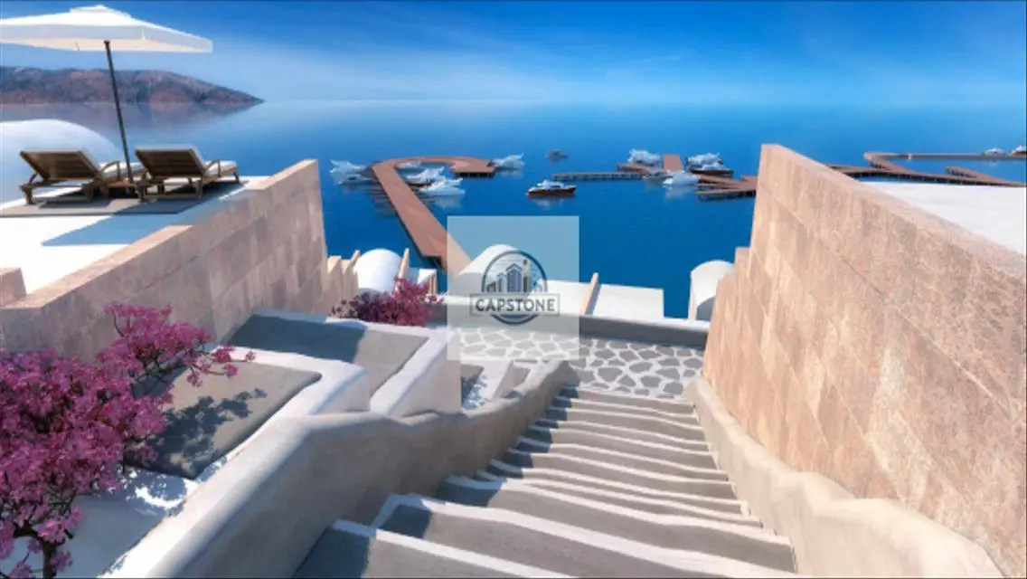 شقة فاخرة بمساحة كبيرة مع مسبح خاص